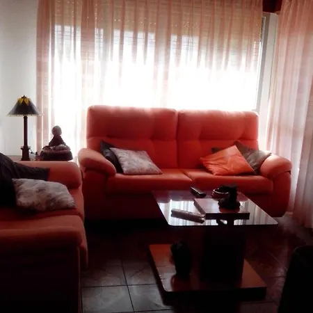 Full Or By Areas Barbecue, Gardens, Large Terraces, Three Lounges Dağ evi Beniatjar