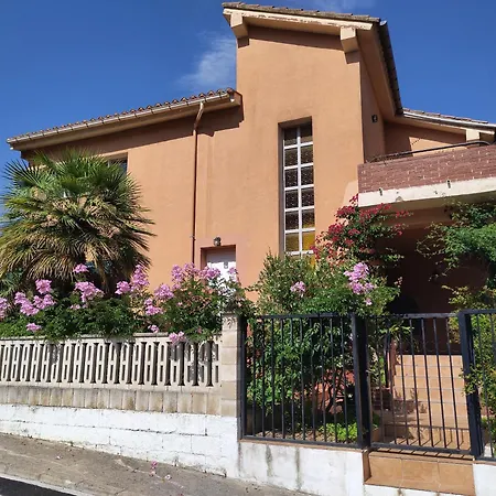 Full Or By Areas. Barbecue, Gardens, Large Terraces, Three